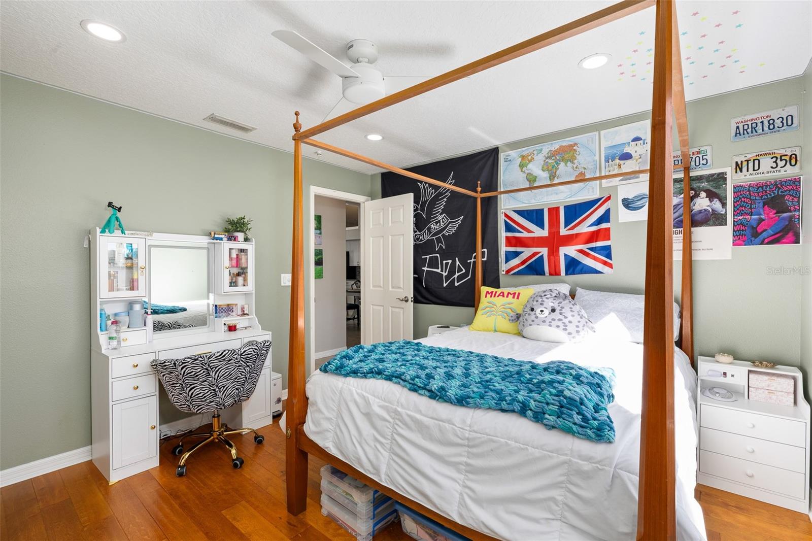 Image 25 of 47 For 15315 Carrollton Lane