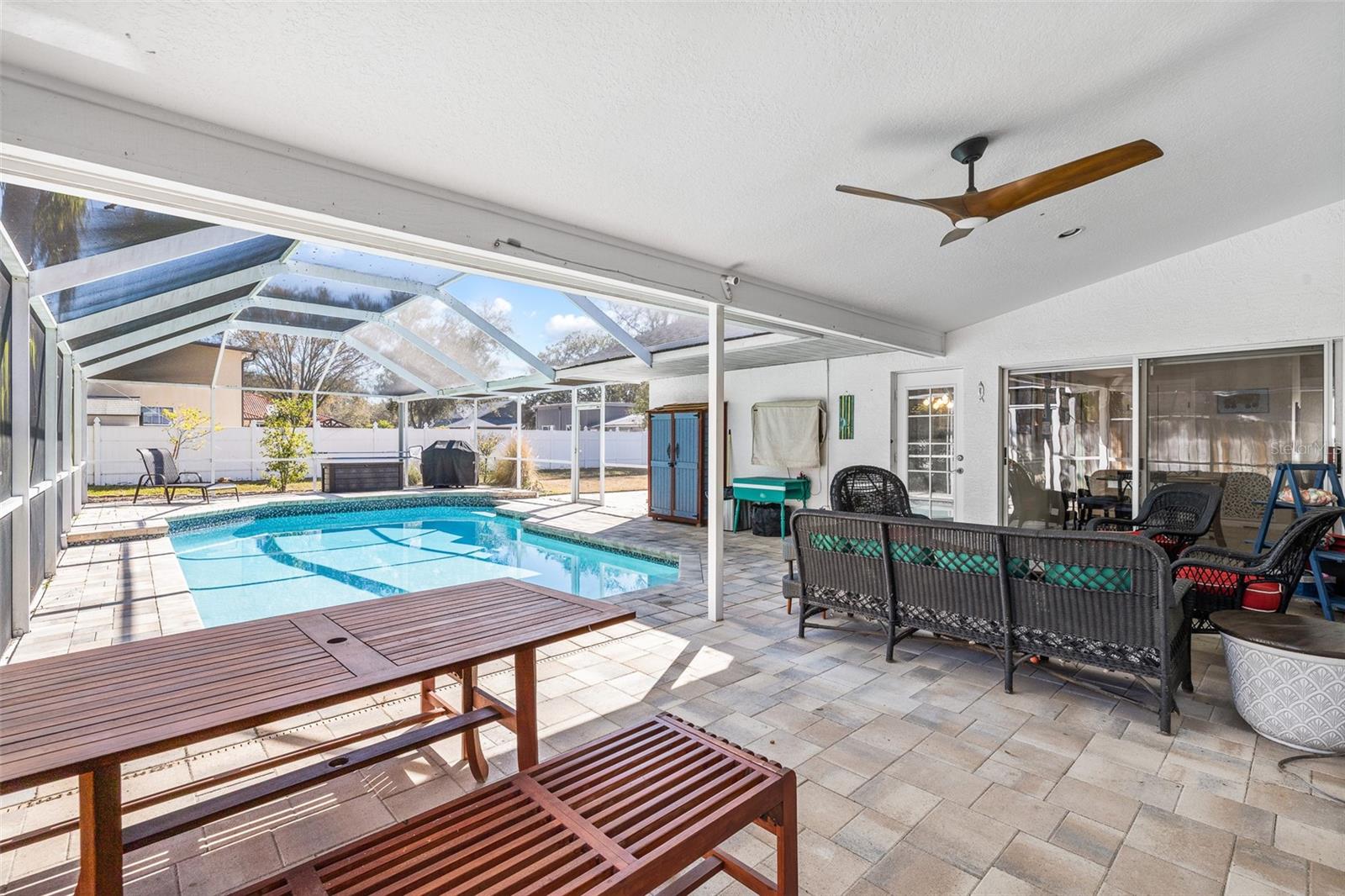 Image 32 of 47 For 15315 Carrollton Lane