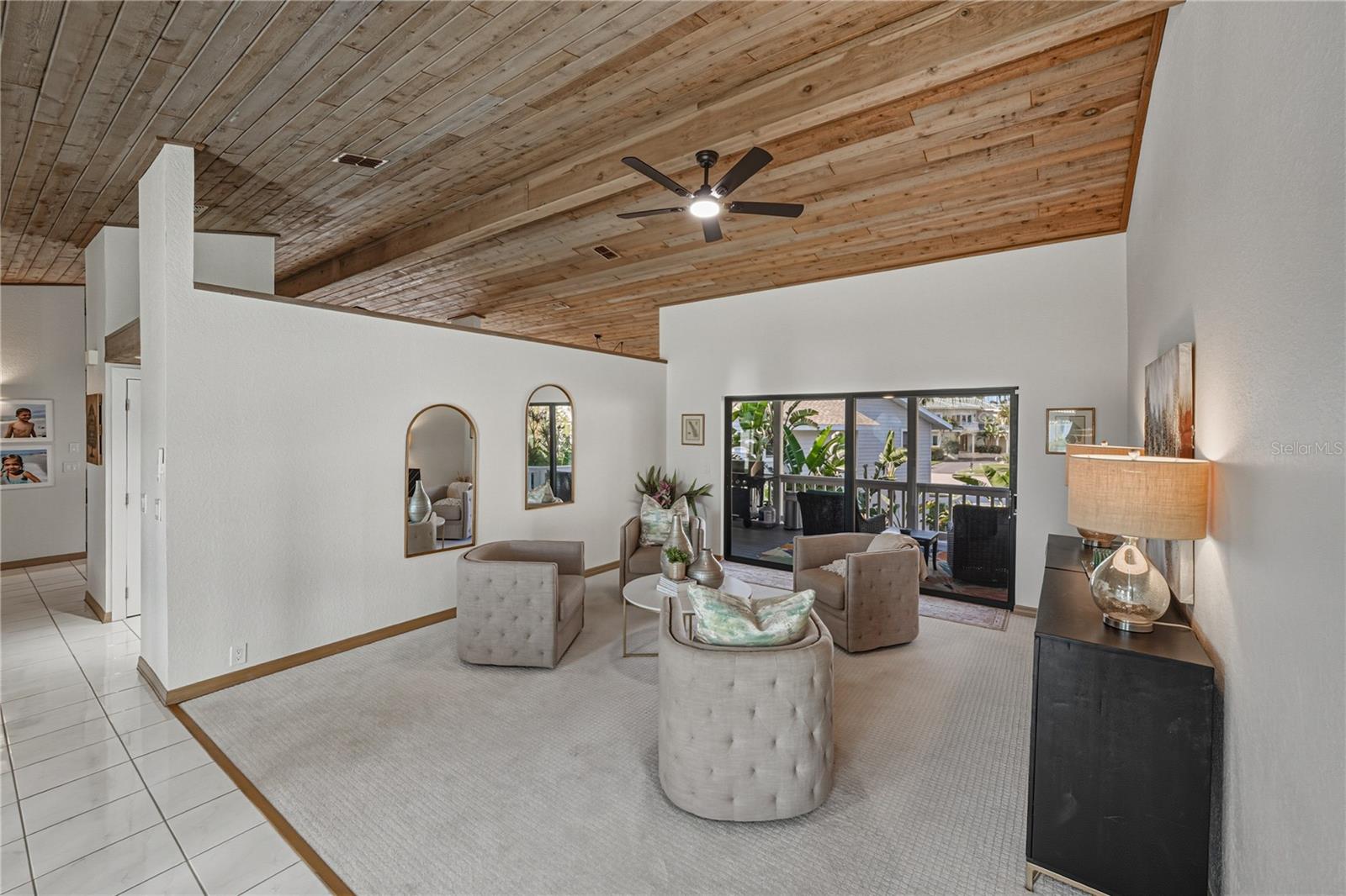 Listing photo id 42 for 723 Pinta Drive