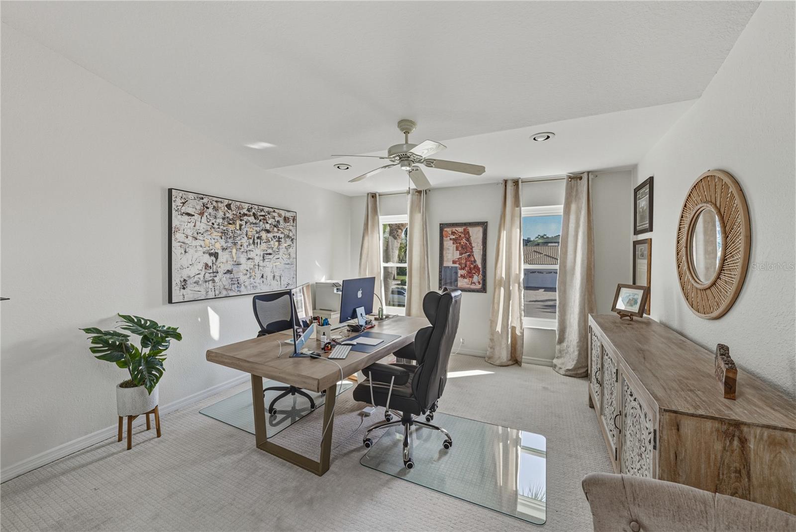 Listing photo id 49 for 723 Pinta Drive