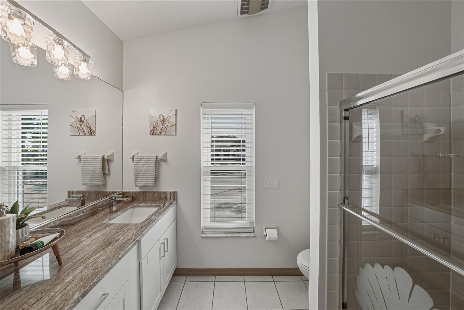 Listing photo id 62 for 723 Pinta Drive