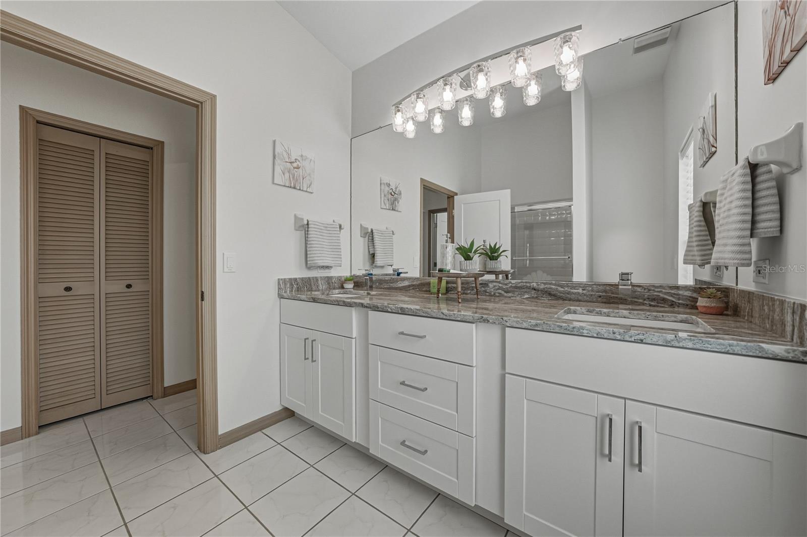 Listing photo id 64 for 723 Pinta Drive