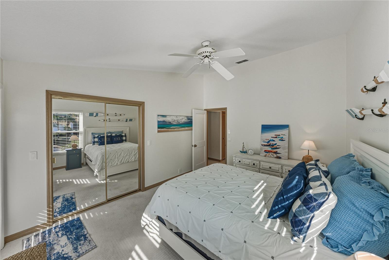 Listing photo id 67 for 723 Pinta Drive