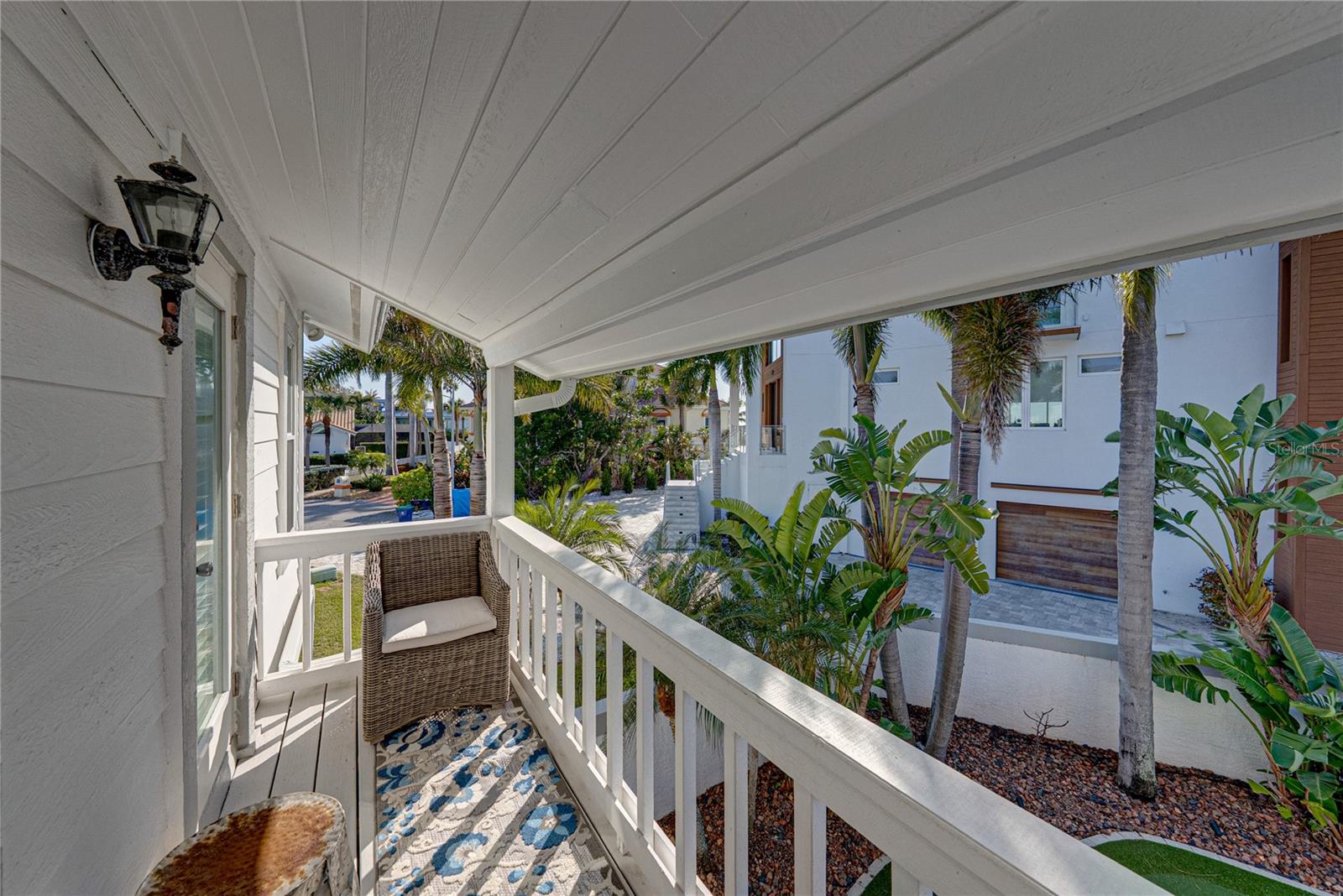 Listing photo id 71 for 723 Pinta Drive