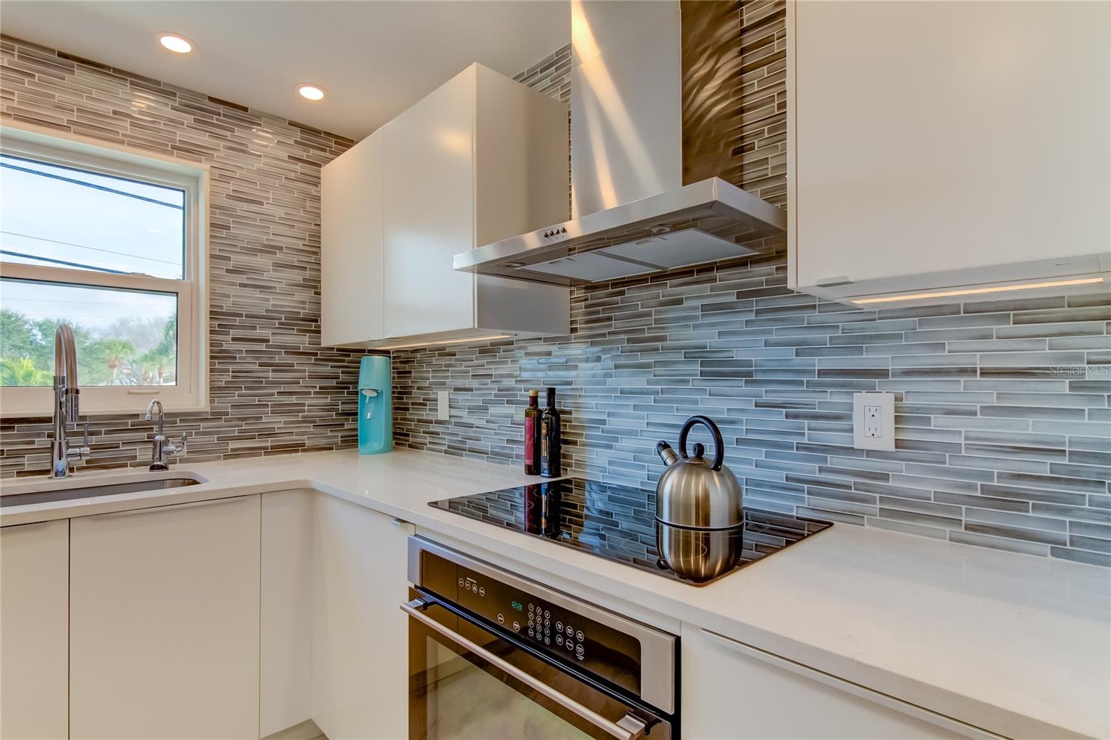 Image 11 of 24 For 3575 Gulf Boulevard 204