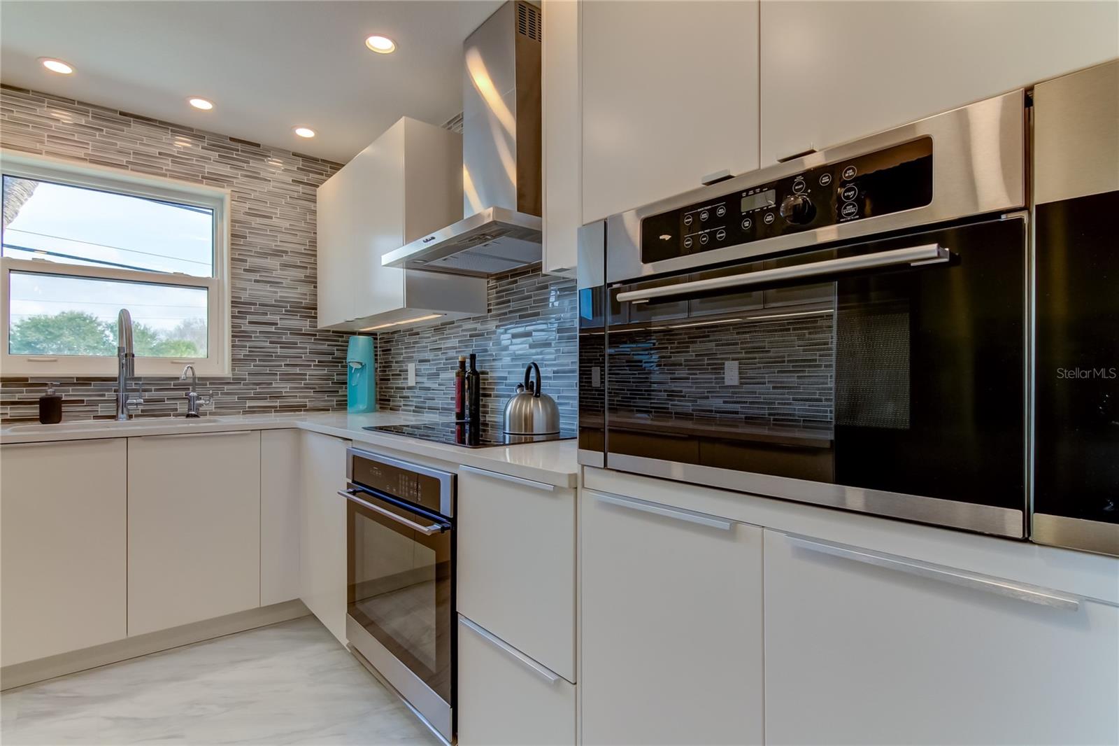 Image 12 of 24 For 3575 Gulf Boulevard 204