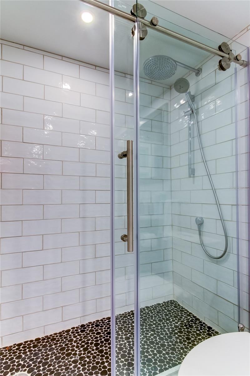 Image 18 of 24 For 3575 Gulf Boulevard 204