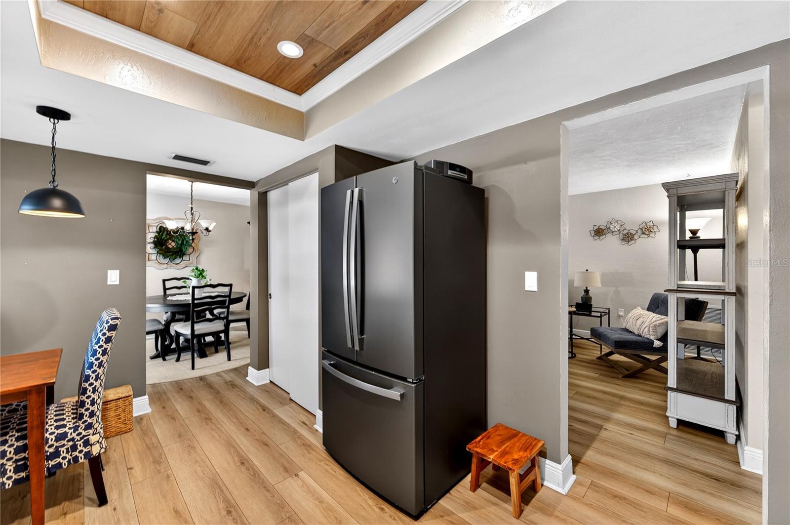 Image 15 of 45 For 13961 86th Avenue