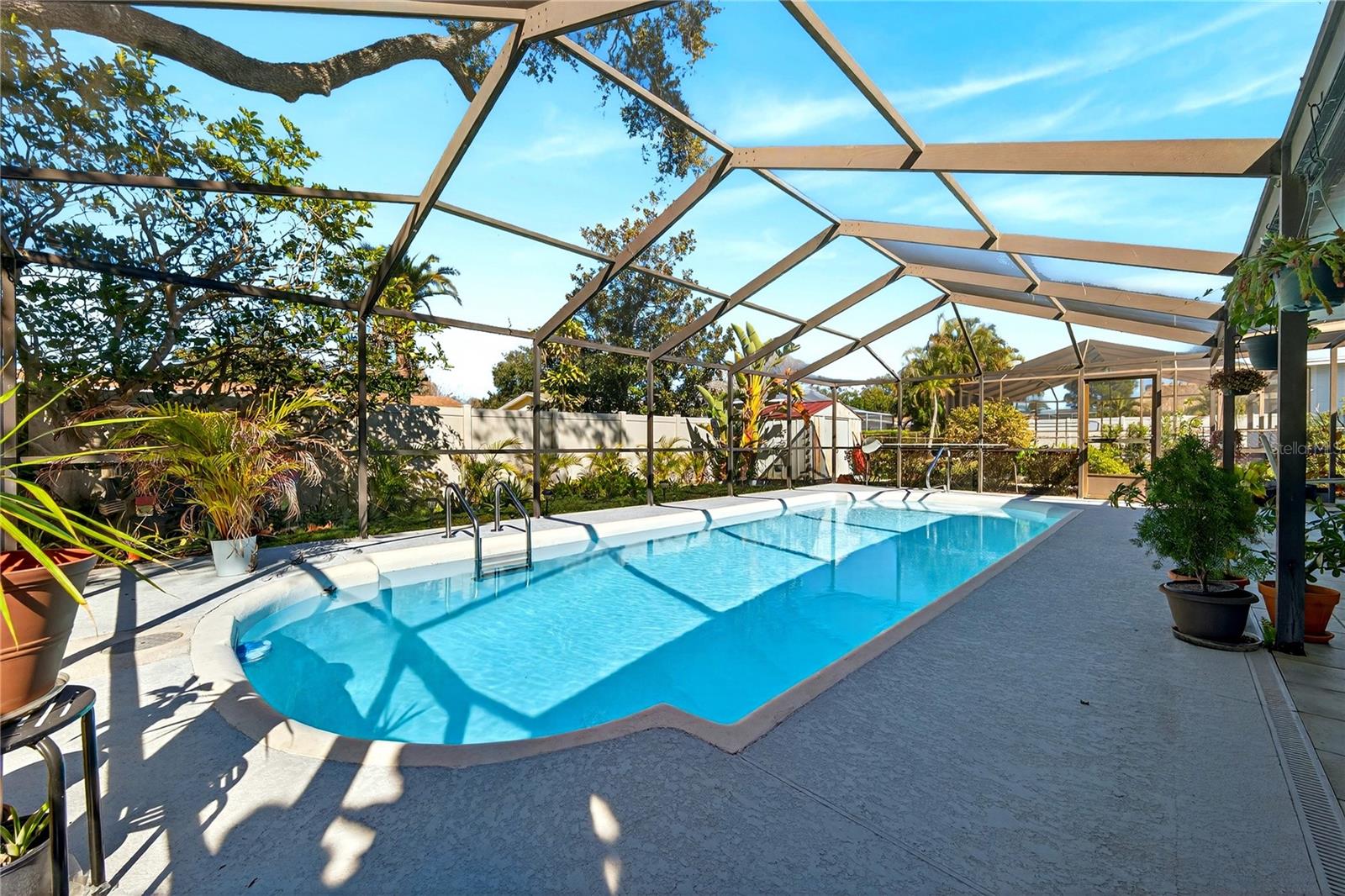 Image 34 of 45 For 13961 86th Avenue