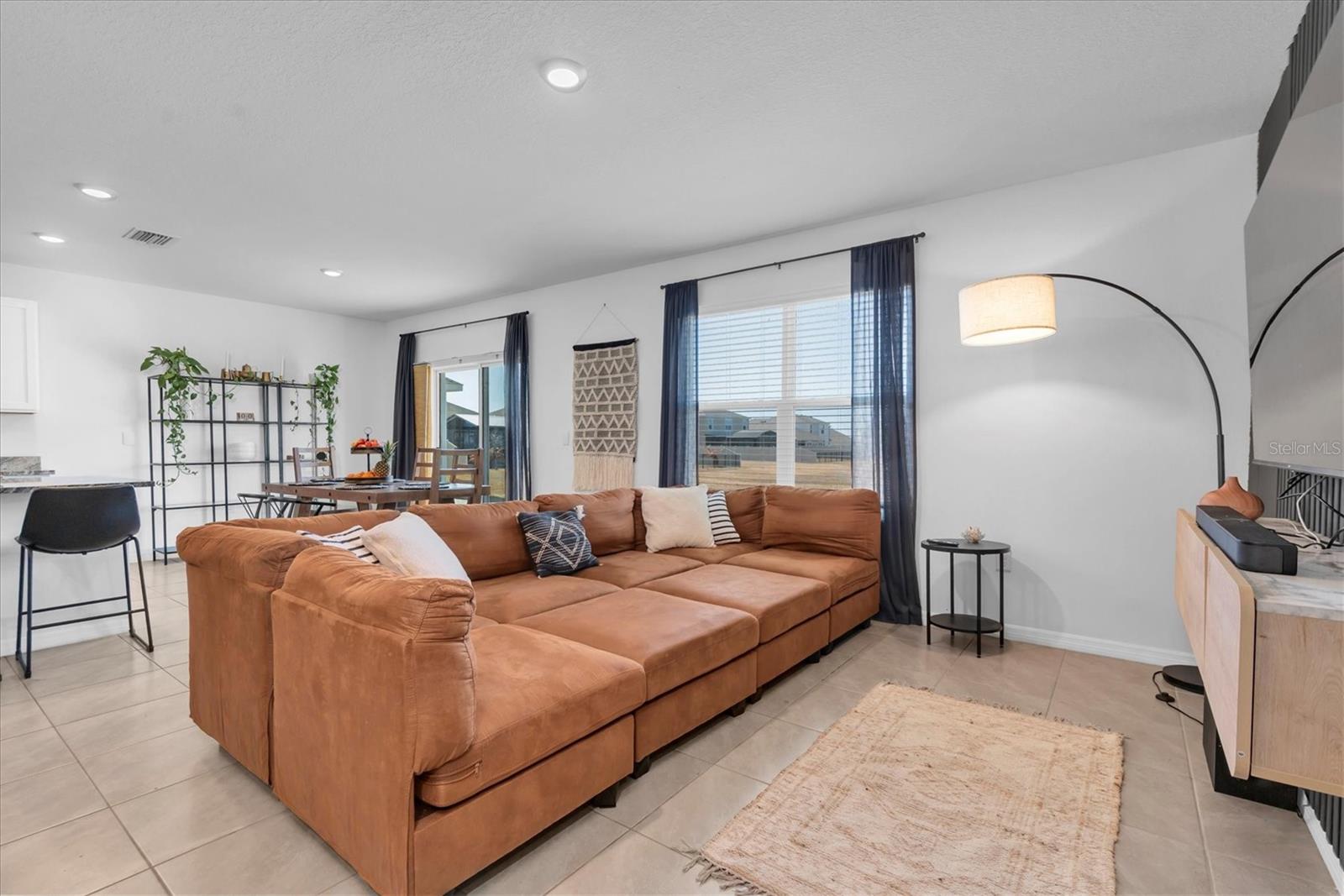 Image 3 of 40 For 10895 Quail Grove Way