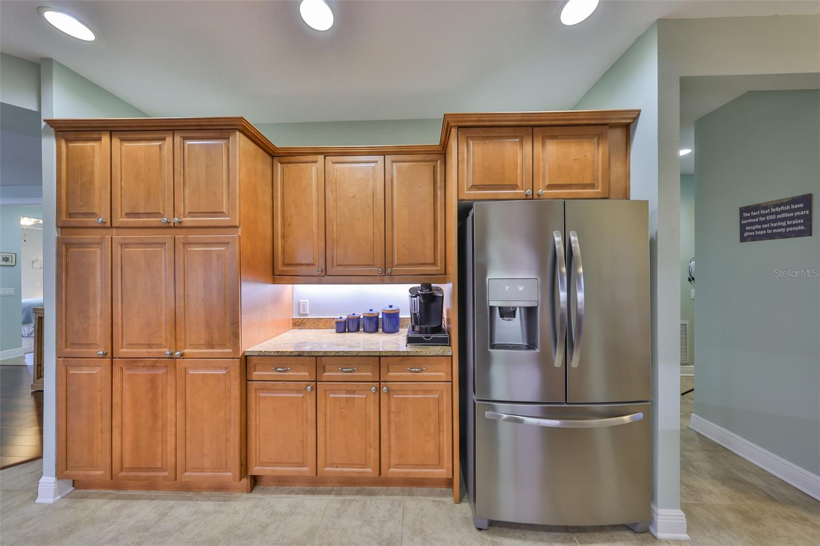 Image 13 of 39 For 1030 Bellasol Way 302