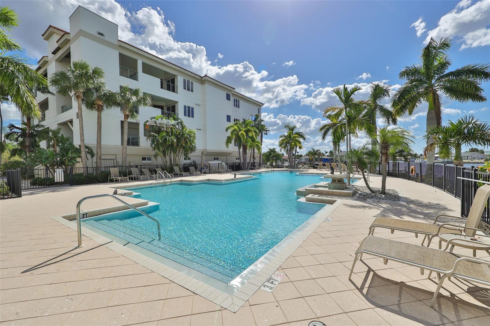 Image 30 of 39 For 1030 Bellasol Way 302