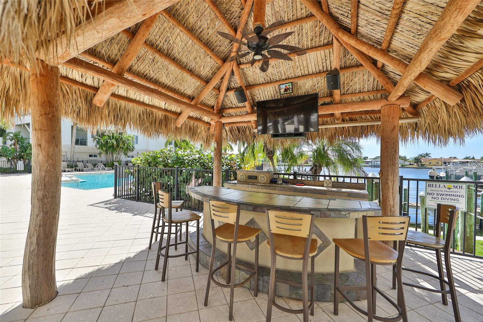 Image 32 of 39 For 1030 Bellasol Way 302