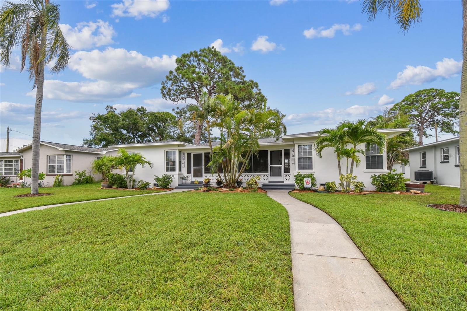 Image 3 of 34 For 275 Mateo Way Ne