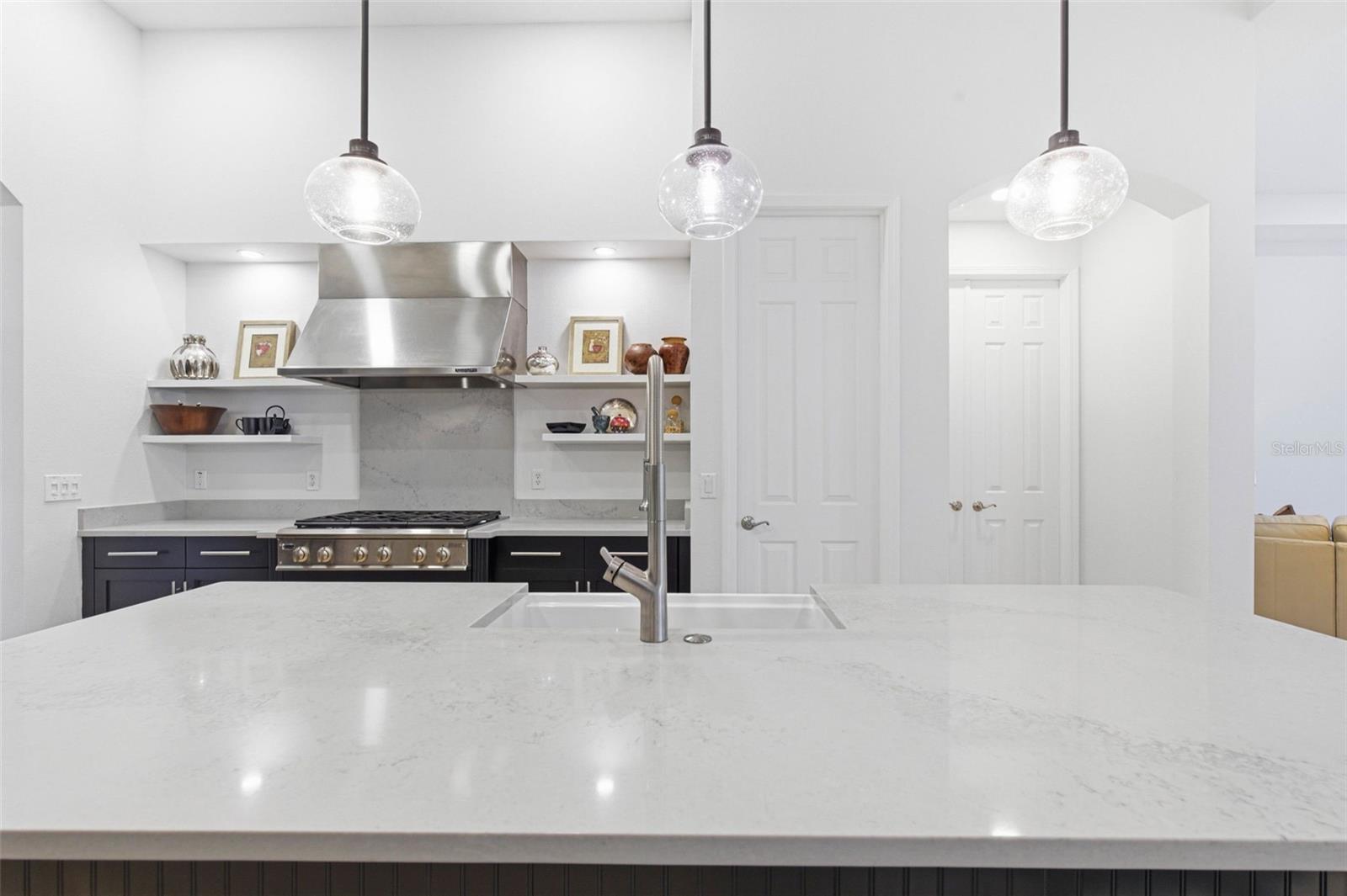 Image 44 of 100 For 20107 Oak Alley Drive