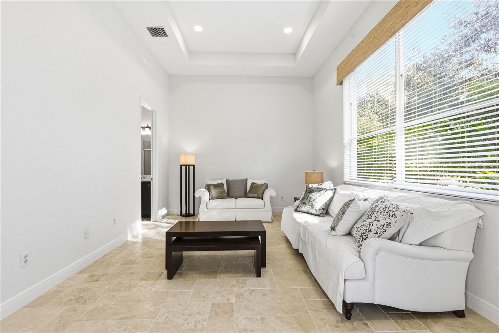 Image 59 of 100 For 20107 Oak Alley Drive