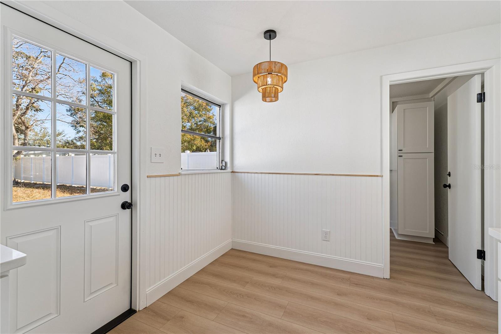 Image 10 of 37 For 3303 W Leila Ave