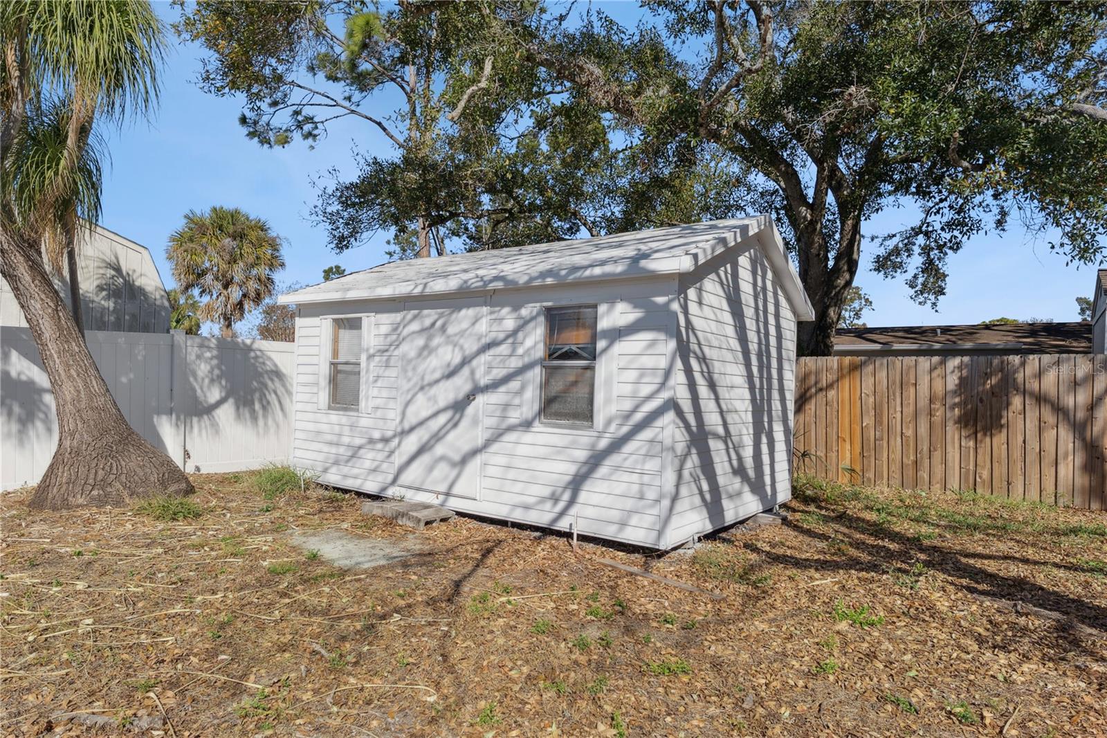 Image 33 of 37 For 3303 W Leila Ave