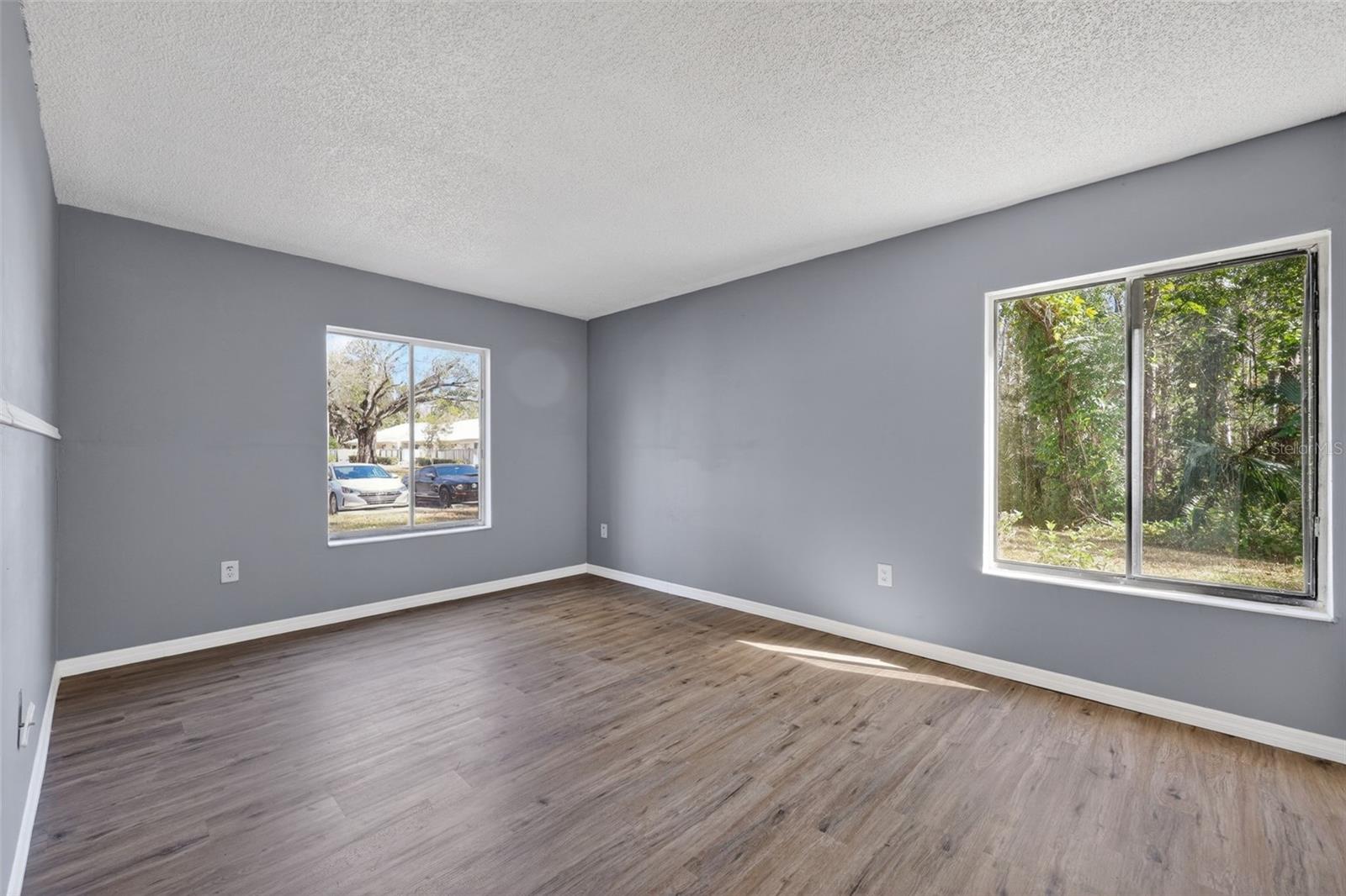 Image 17 of 35 For 1398 Shady Pine Way A1