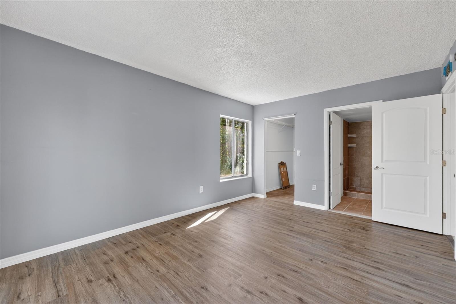 Image 19 of 35 For 1398 Shady Pine Way A1