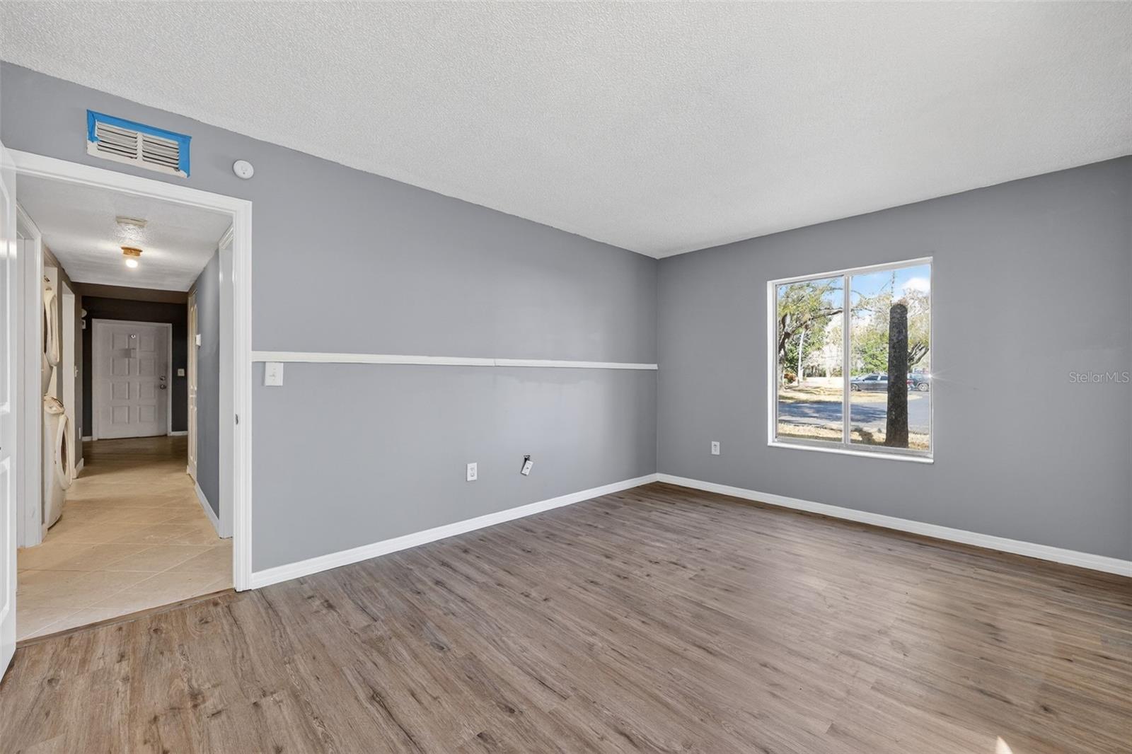 Image 20 of 35 For 1398 Shady Pine Way A1