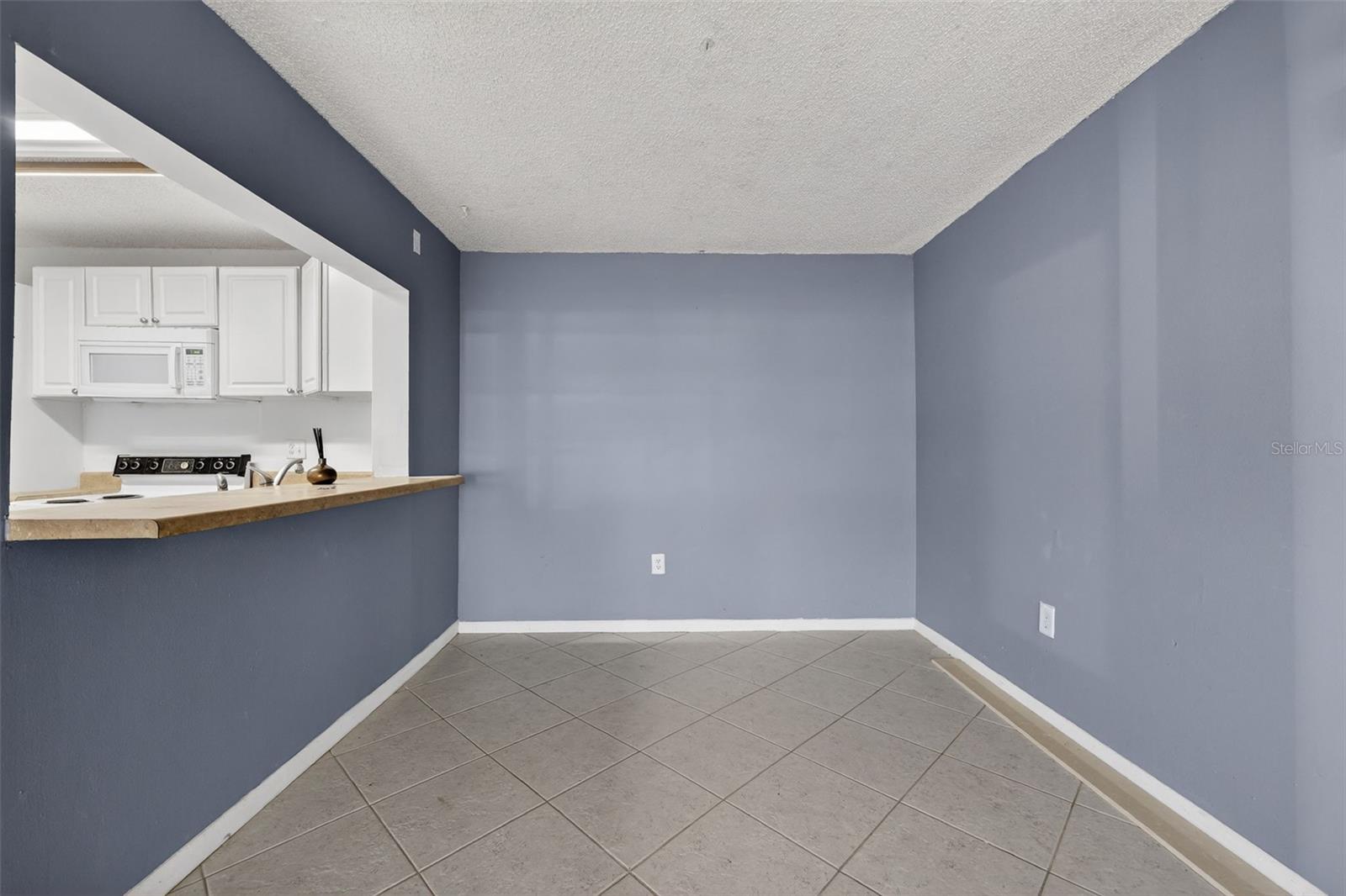 Image 6 of 35 For 1398 Shady Pine Way A1