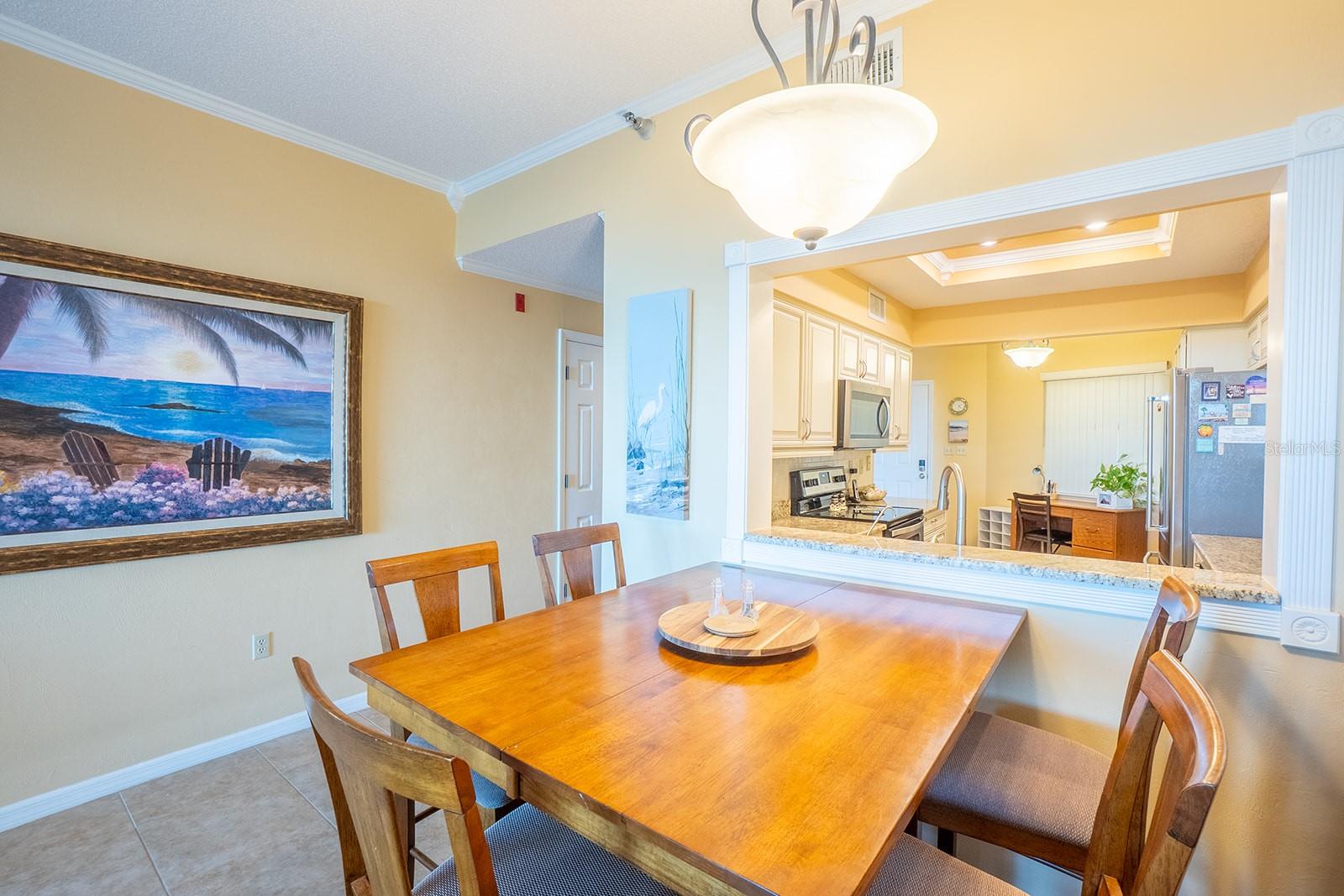 Image 16 of 70 For 104 Surfview Drive 2204