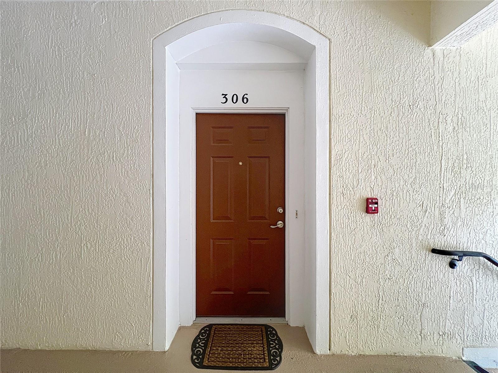 Image 2 of 52 For 6100 Stevenson Drive 306