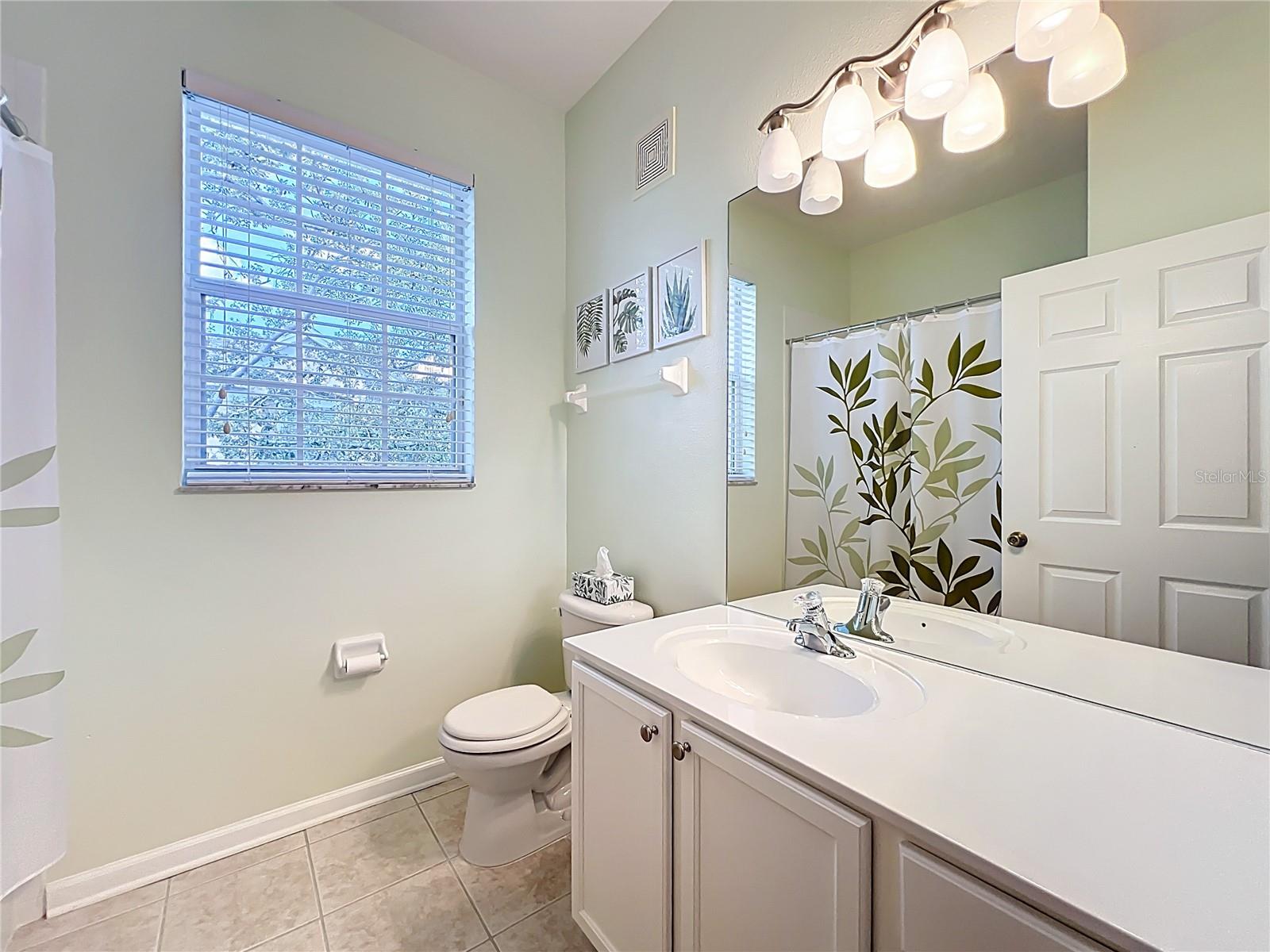 Image 33 of 52 For 6100 Stevenson Drive 306