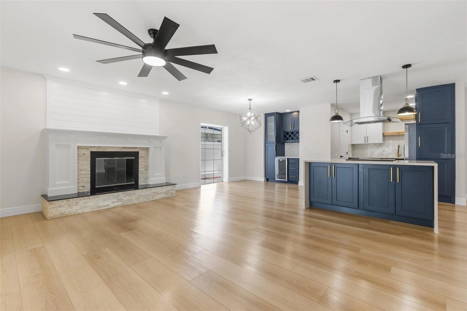 Image 4 of 11 For 4908 Stolls Avenue