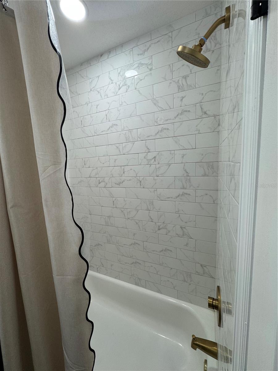 Image 9 of 11 For 4908 Stolls Avenue