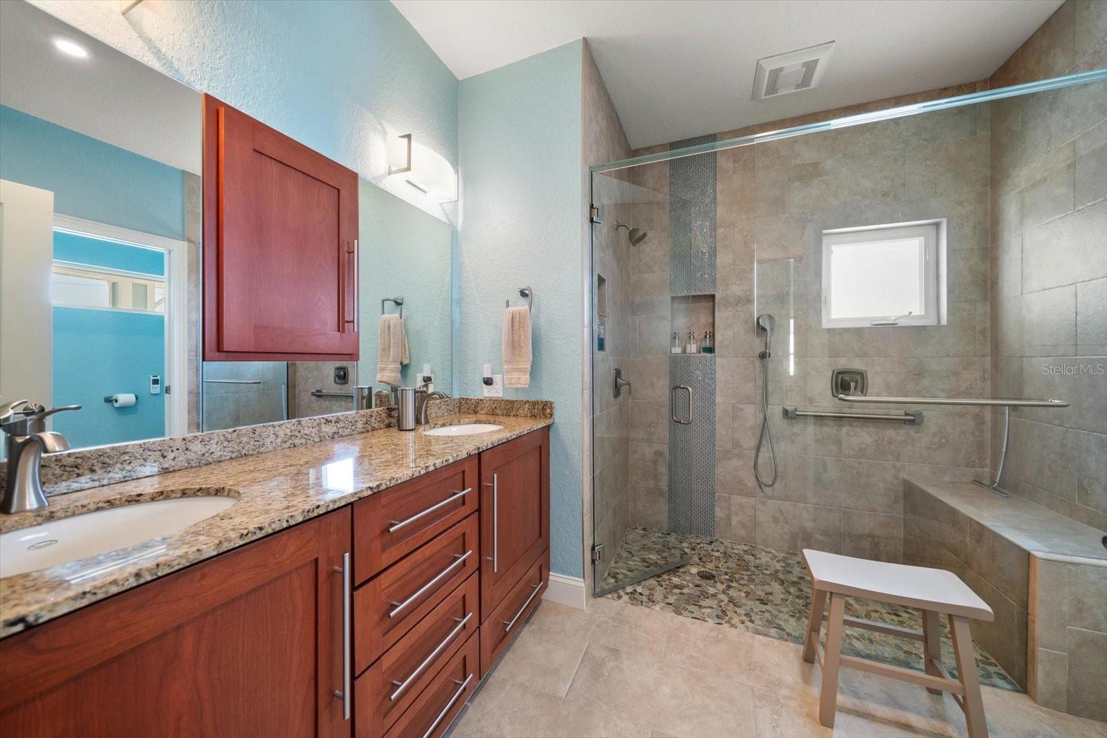 Image 29 of 70 For 30 79th Avenue