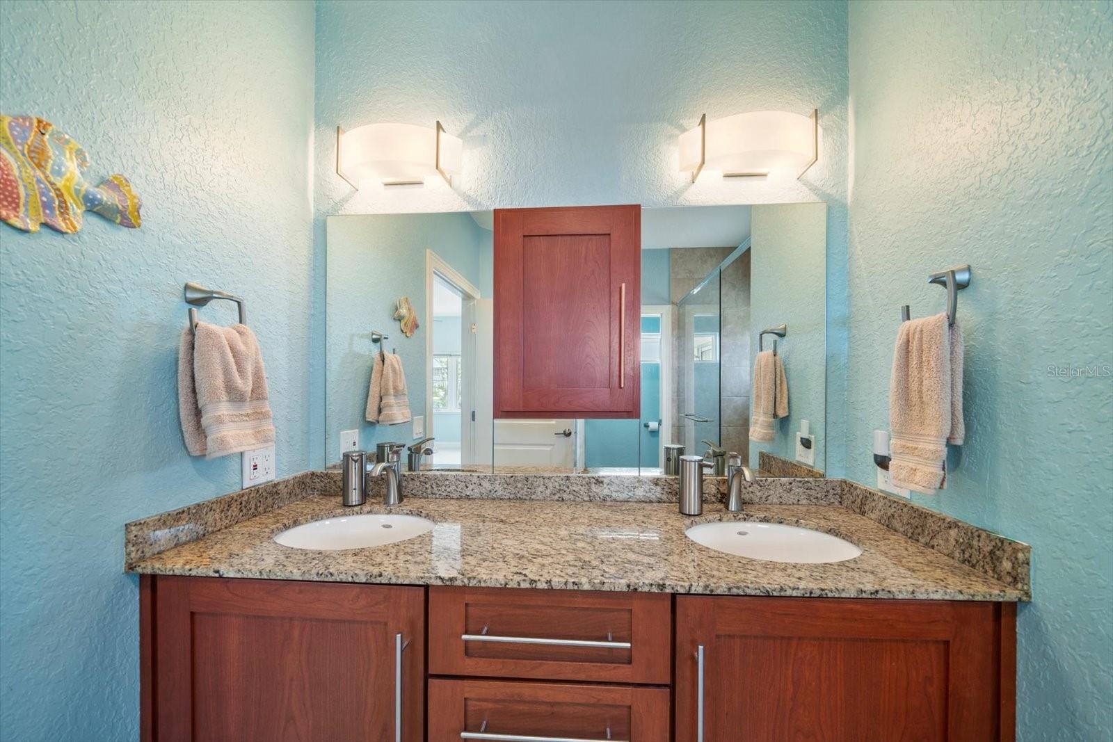 Image 30 of 70 For 30 79th Avenue