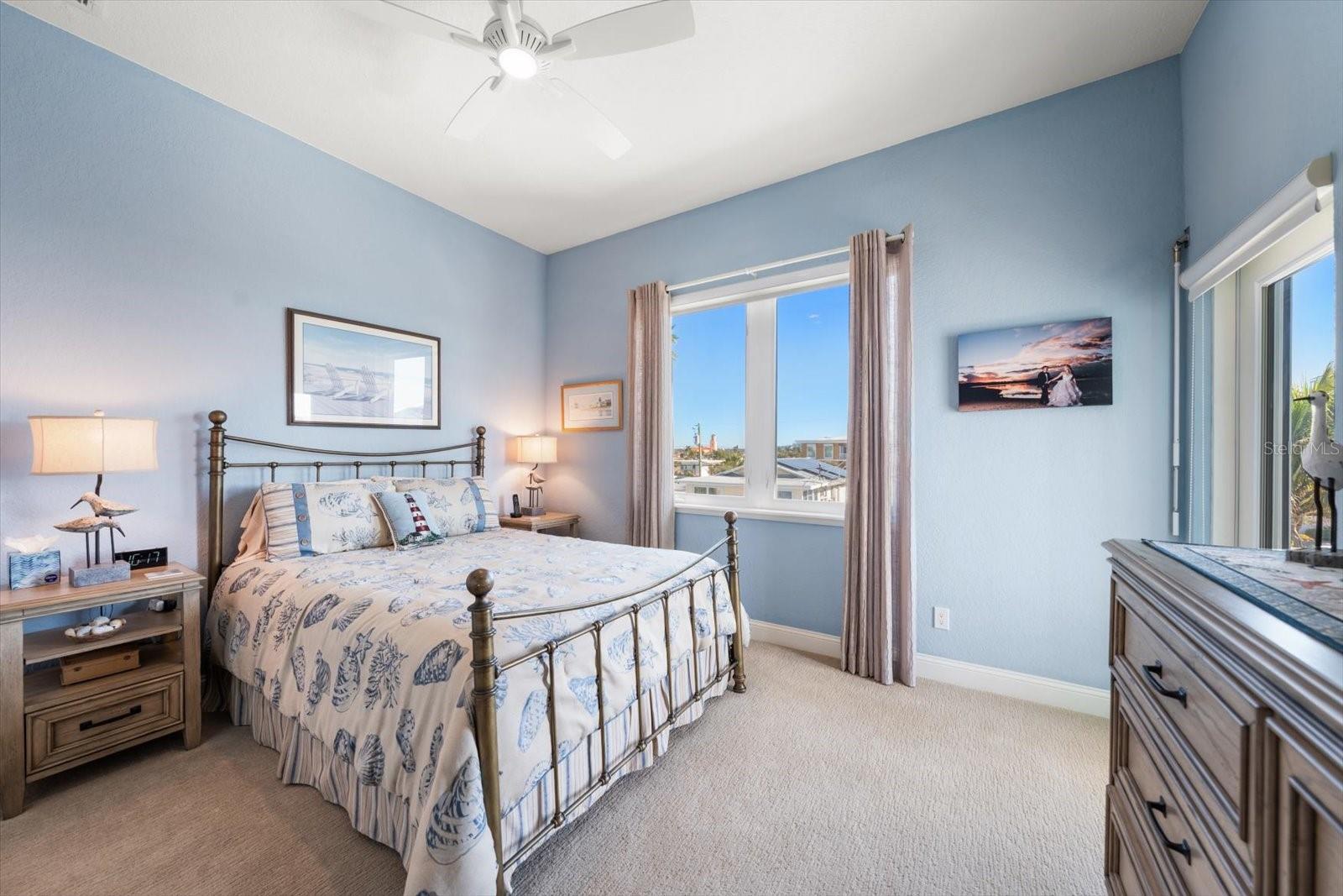 Image 41 of 70 For 30 79th Avenue