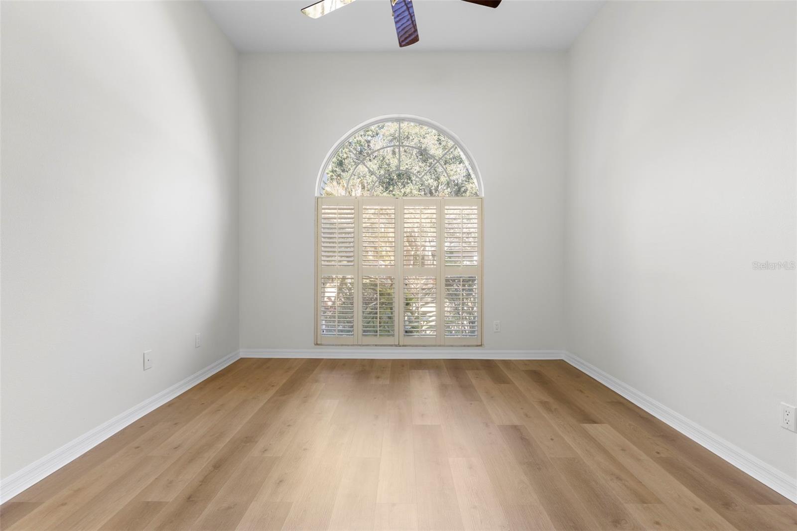 Image 29 of 52 For 5031 Wesley Drive