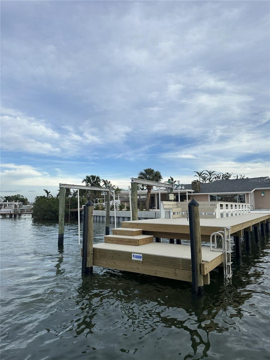 Image 14 of 22 For 7985 4th Avenue S