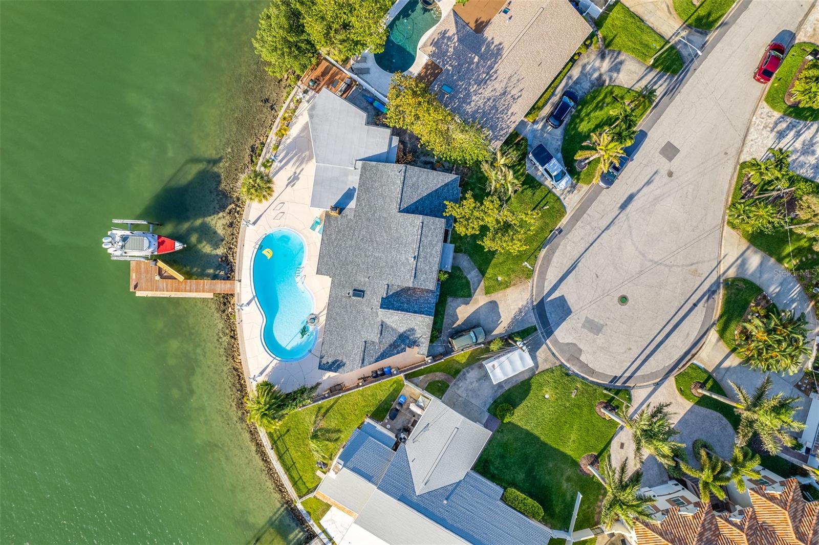 Image 21 of 22 For 7985 4th Avenue S