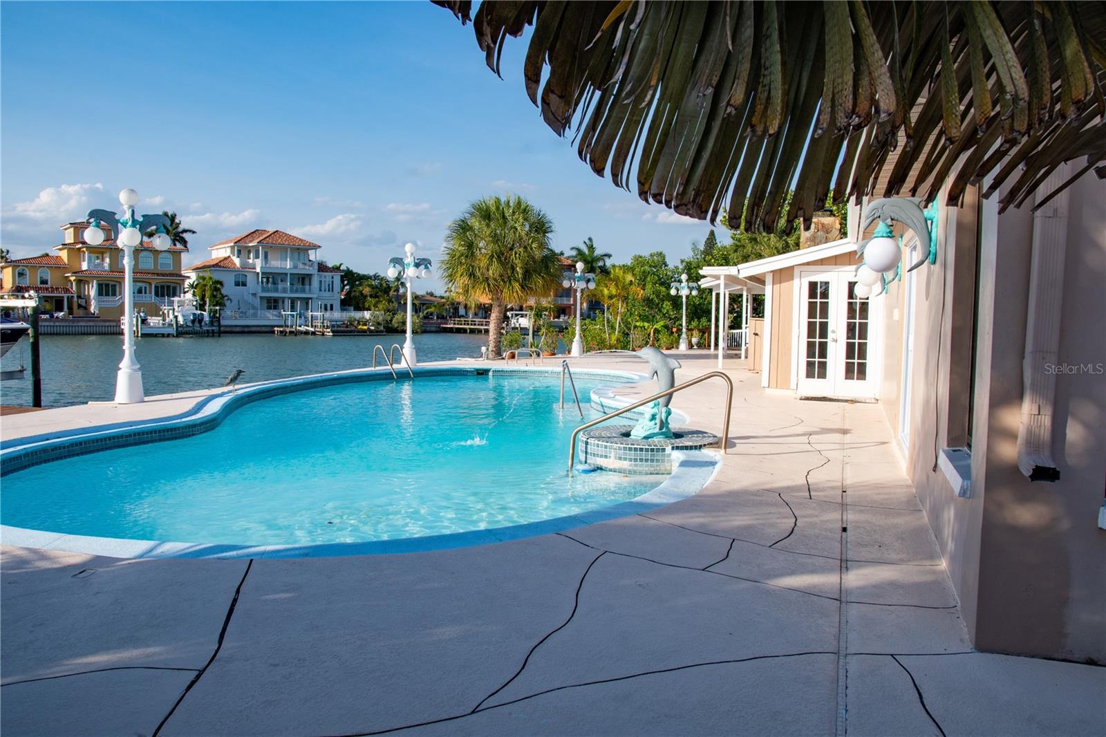 Image 6 of 22 For 7985 4th Avenue S