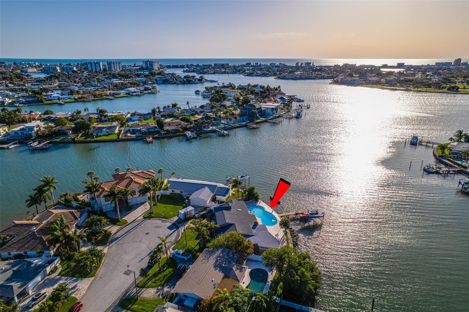 Image 8 of 22 For 7985 4th Avenue S