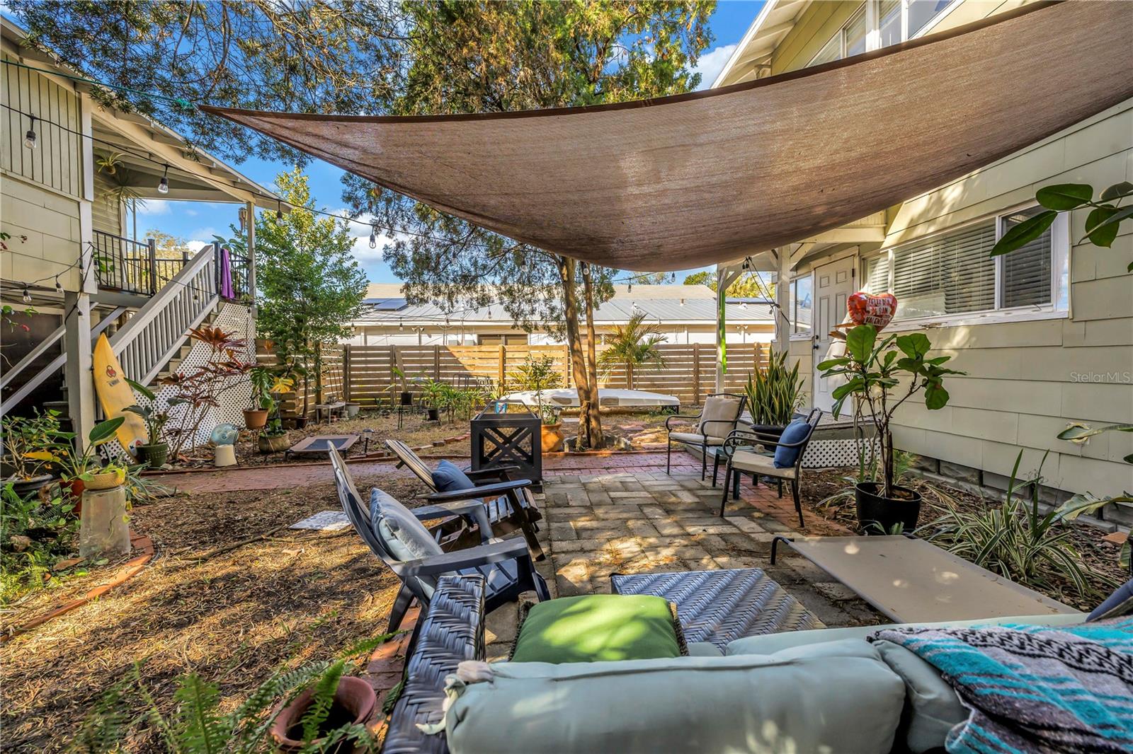 Listing photo id 38 for 1726 2nd Avenue N