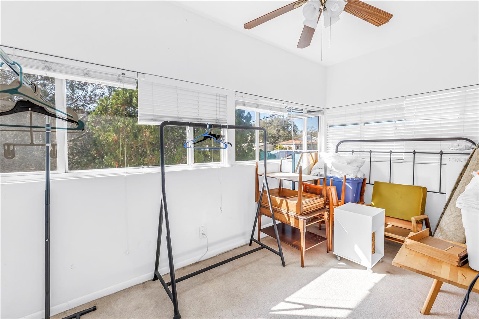 Listing photo id 42 for 1726 2nd Avenue N