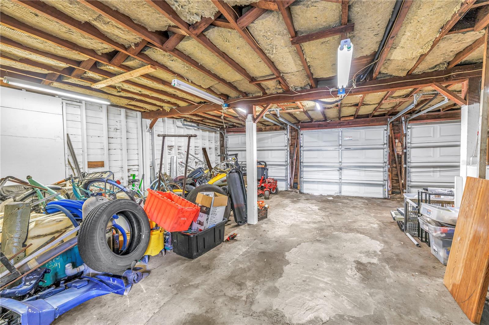 Listing photo id 56 for 1726 2nd Avenue N