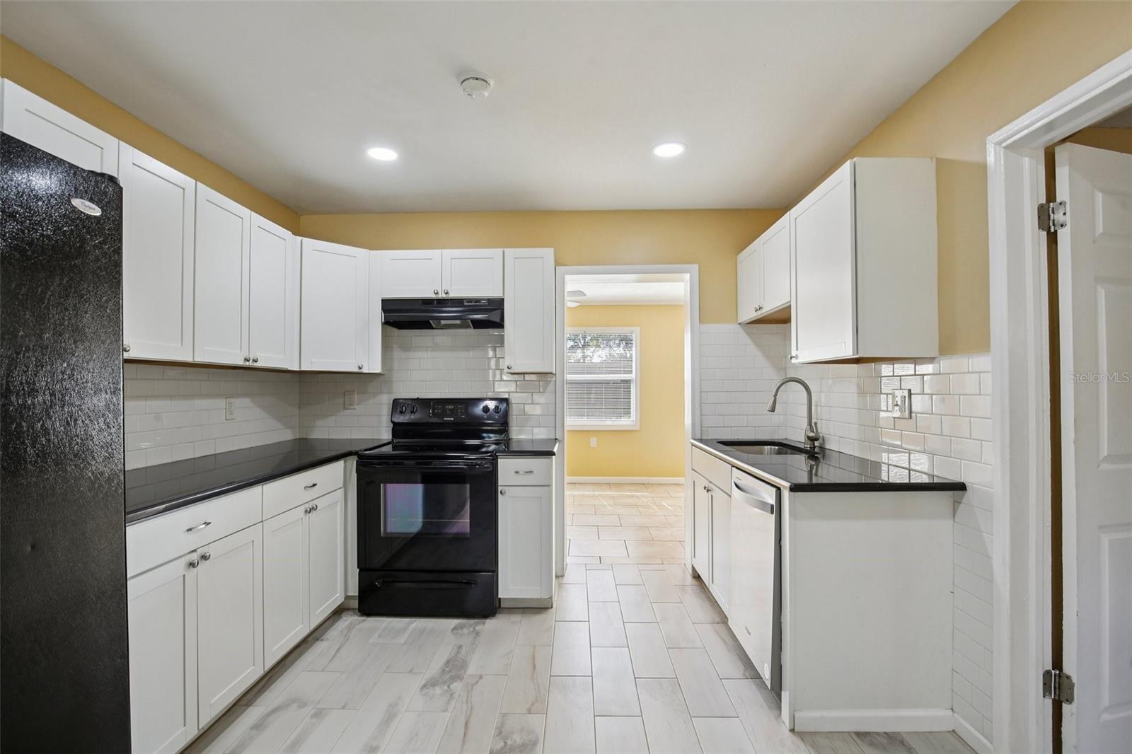 Image 10 of 54 For 6896 78th Avenue N