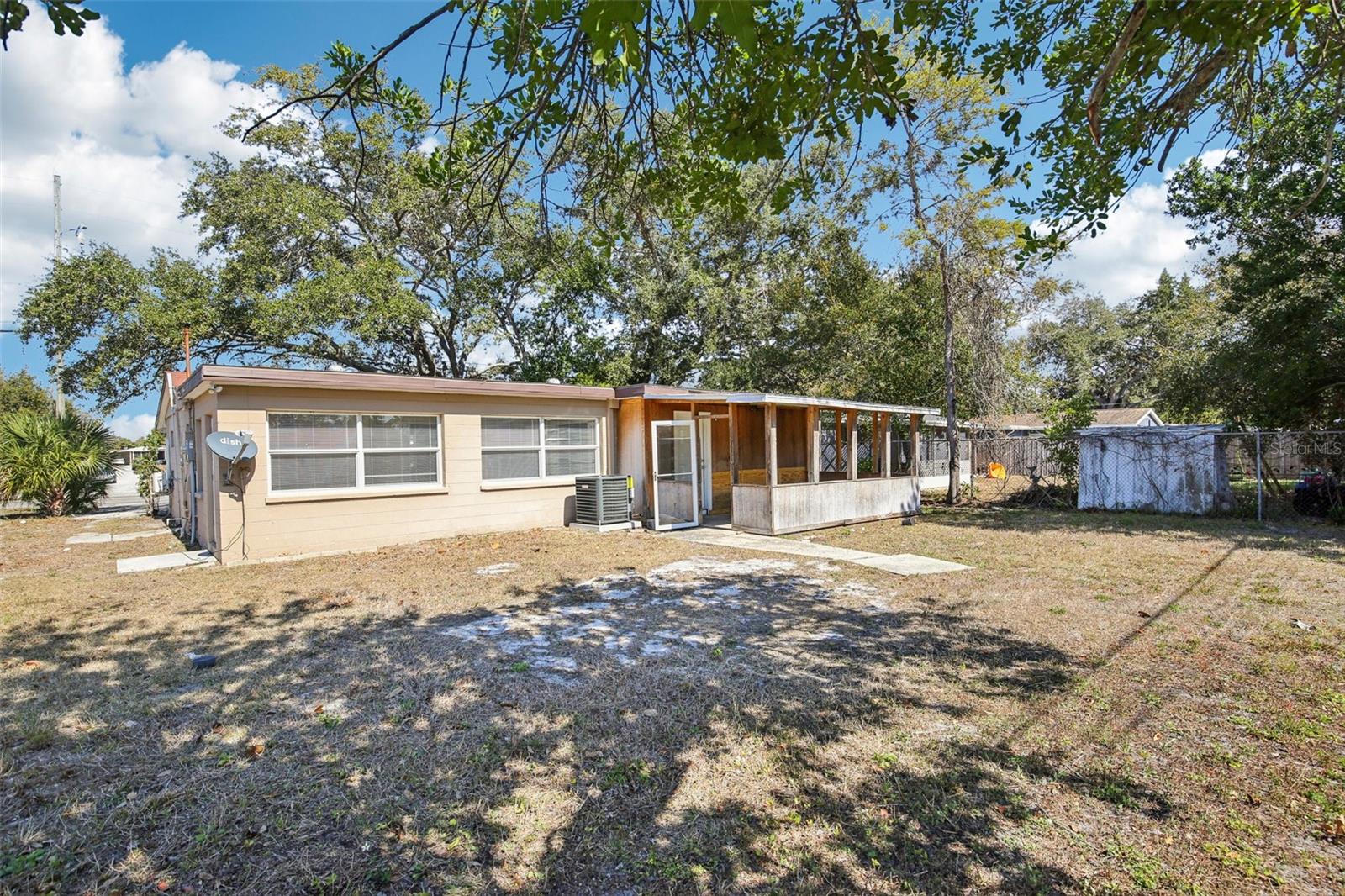 Image 36 of 54 For 6896 78th Avenue N