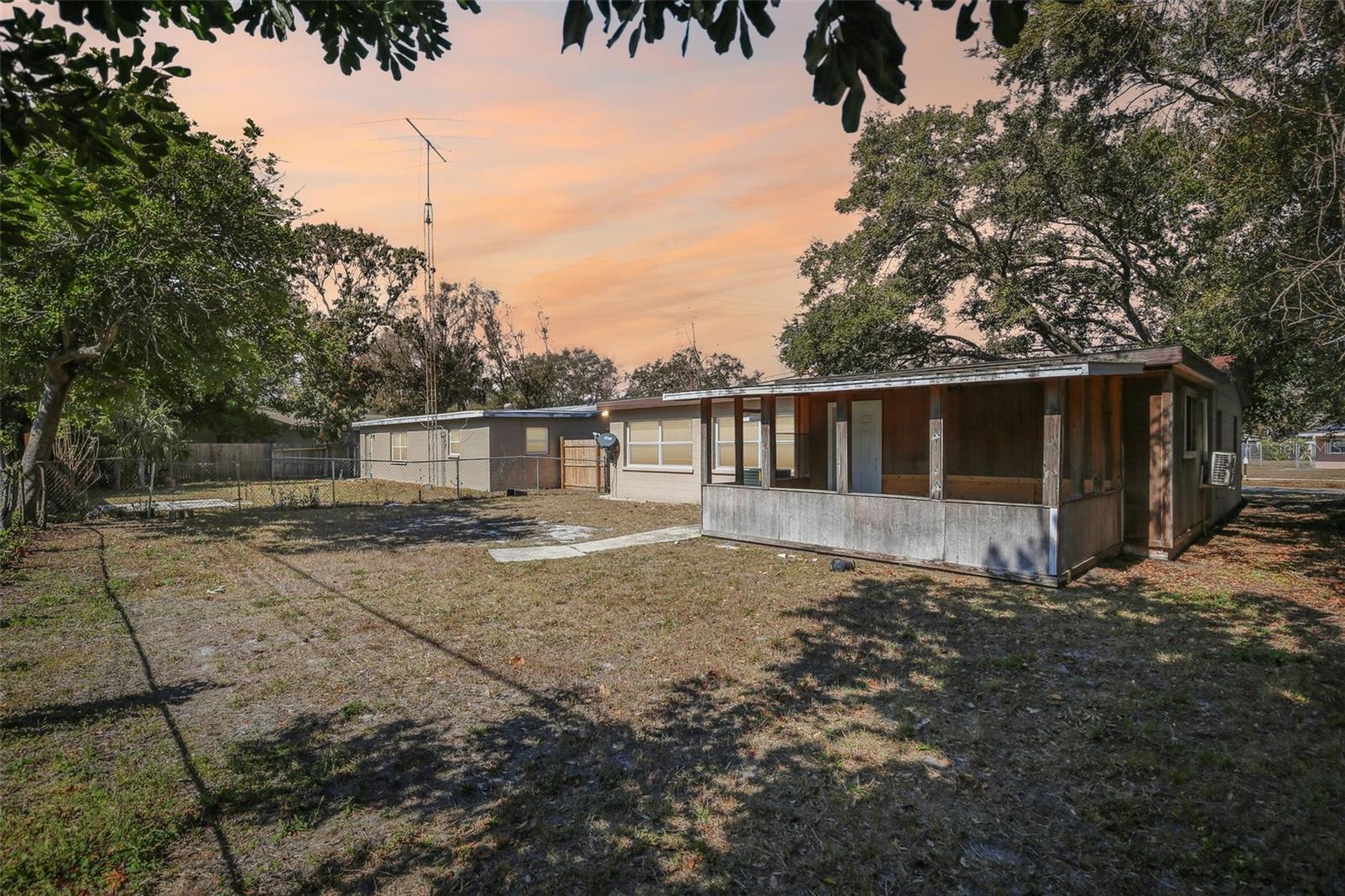 Image 39 of 54 For 6896 78th Avenue N