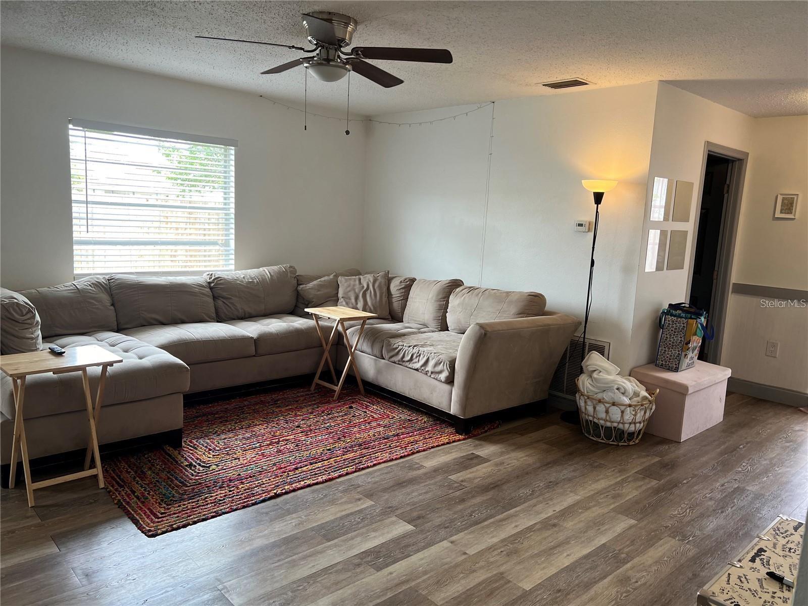 Image 3 of 13 For 2103 Cherry Street