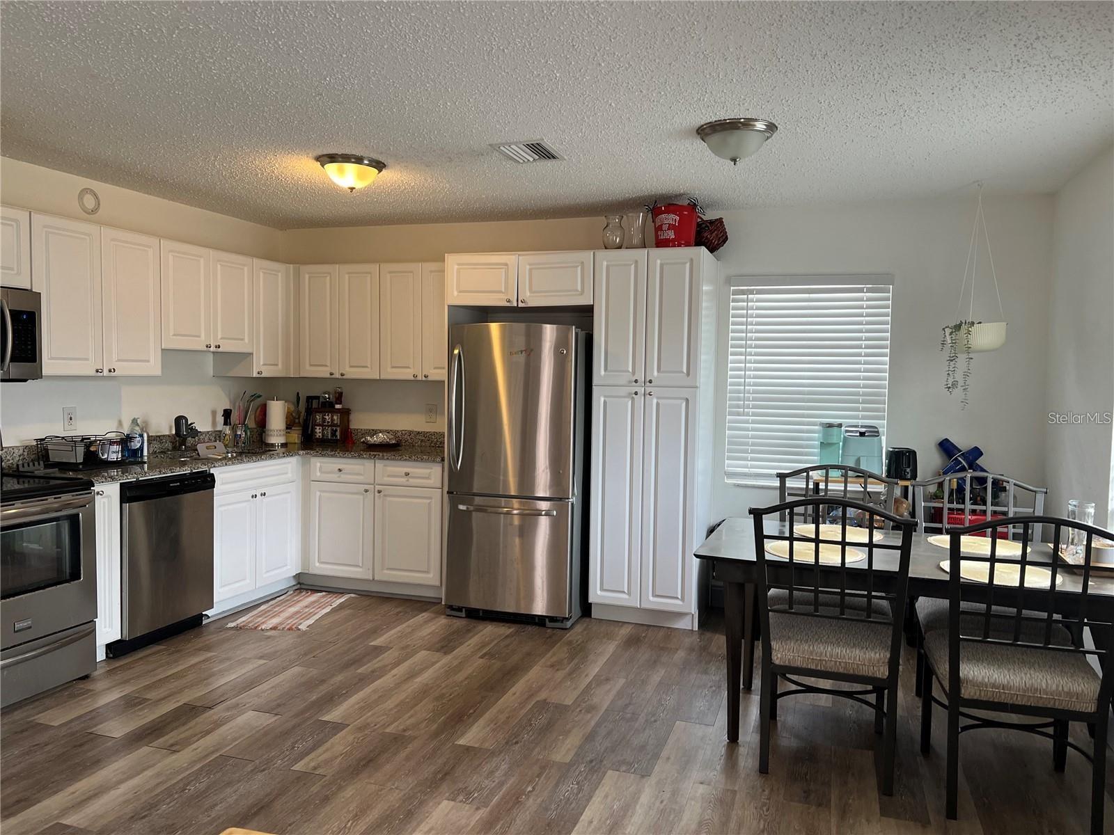 Image 4 of 13 For 2103 Cherry Street