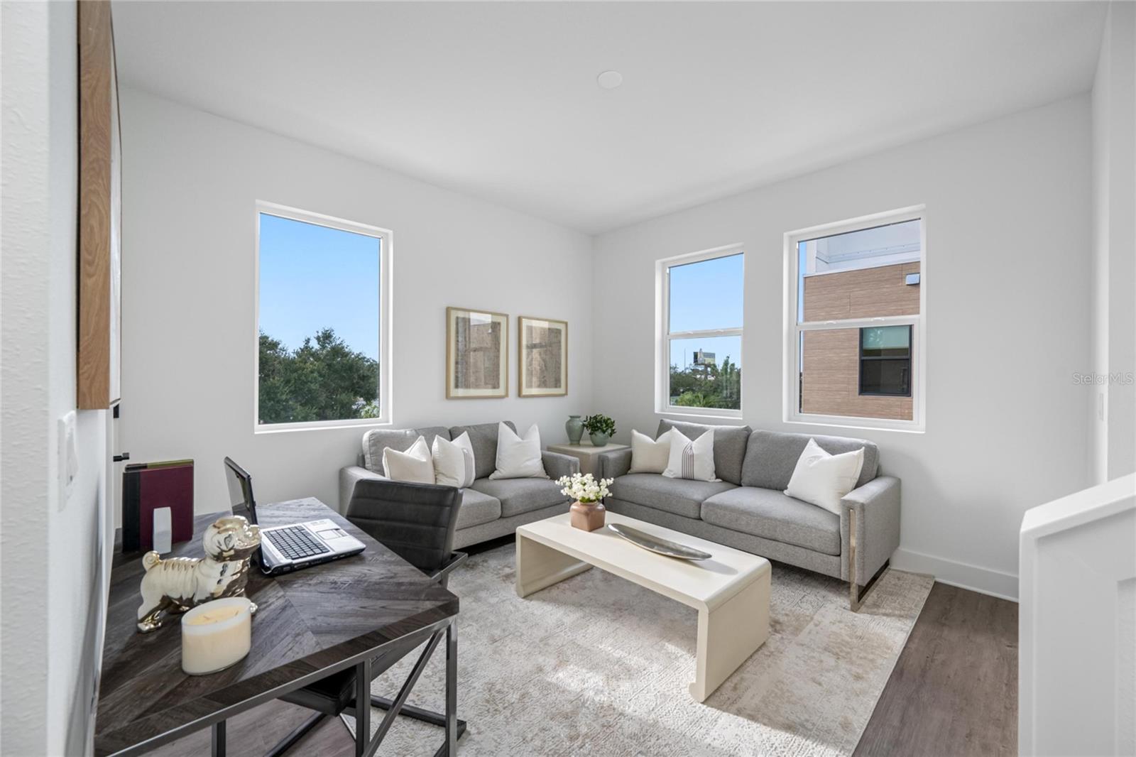 Listing photo id 41 for 315 15th Street N