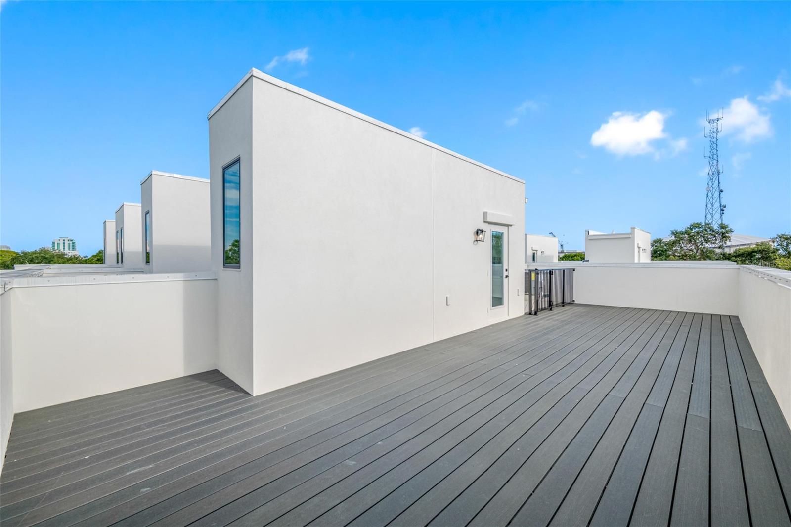 Listing photo id 48 for 315 15th Street N