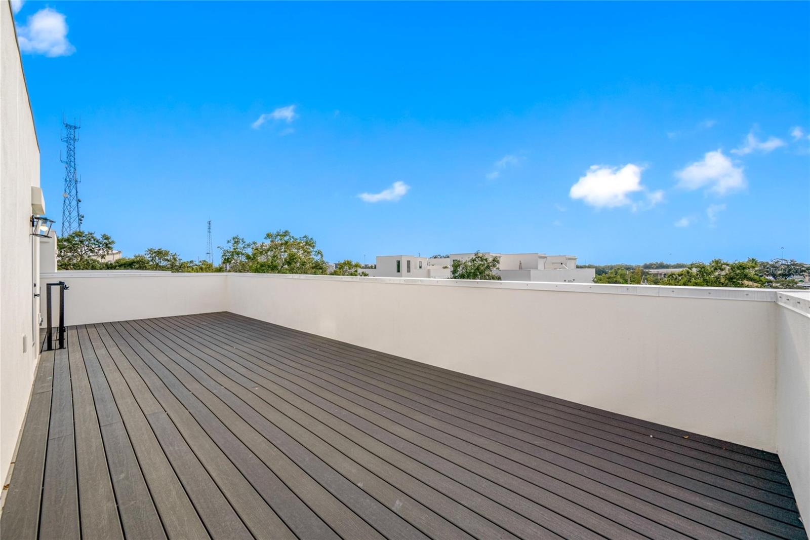 Listing photo id 49 for 315 15th Street N